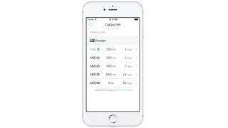 海外向け「トラベル SIM」を入手する