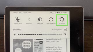 「すべての設定」が強調表示された Kindle Oasis