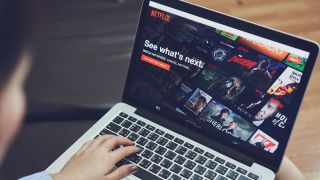 Netflixで地域を変更する方法