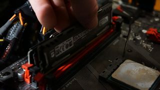 デスクトップRAMのインストール