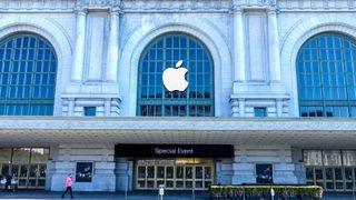 iPhone 7 Plus 在庫あり ジェットブラック