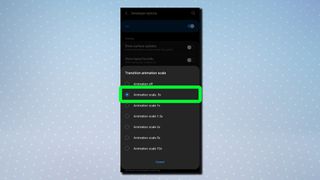 遷移アニメーション スケールが強調表示された Android 開発者向けオプション メニューを示すスクリーンショット