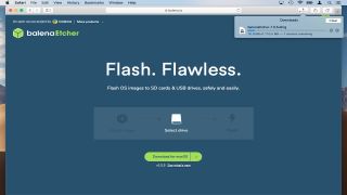Etcher はすぐに Ubuntu MATE を microSD カードに書き込みます