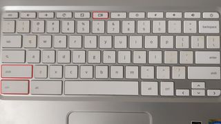 Chromebook でスクリーンショットを撮る方法