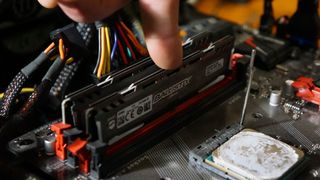 デスクトップRAMのインストール