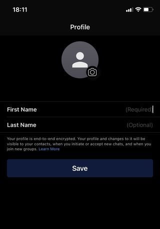 Signal iOS アプリのプロファイル作成ページのスクリーンショット。