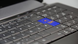キーボードの Enter キー上の GDPR アイコン