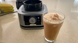 ミキサーでアイスコーヒーを作る方法