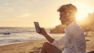 Amazon Kindle Oasis (2017) は IPX8 等級の防水性能を備えています
